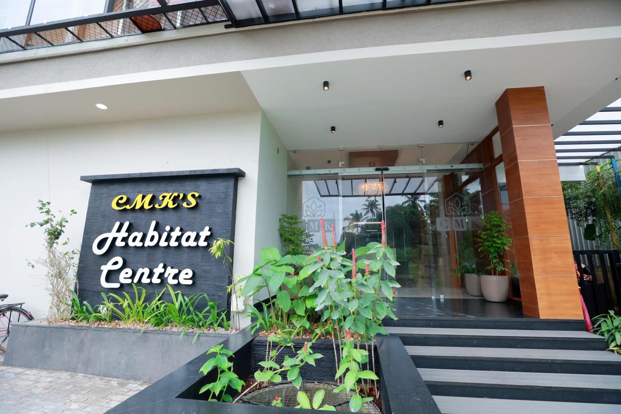 Cmk Habitat Centre Hotell Kochi Exteriör bild