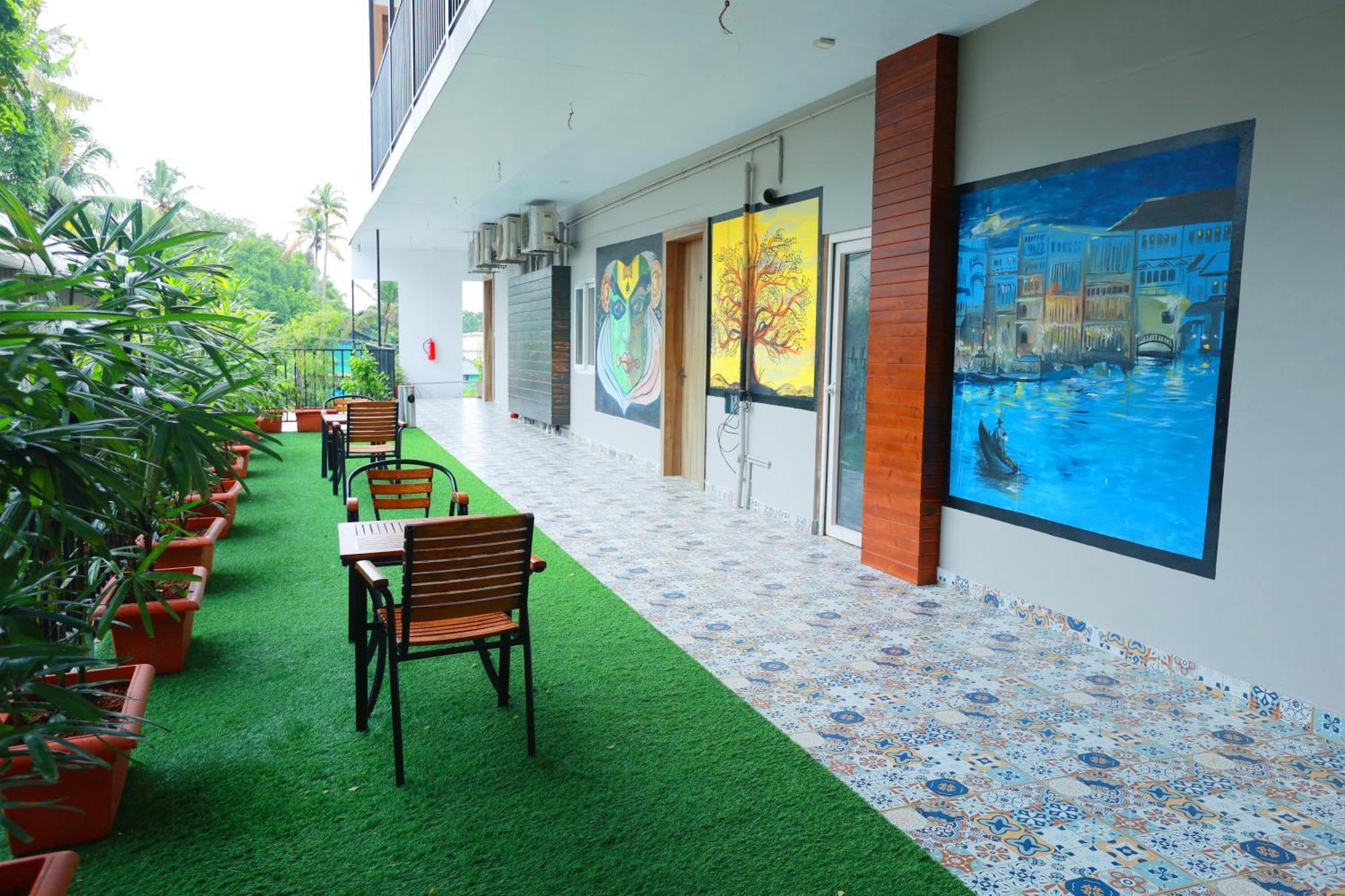 Cmk Habitat Centre Hotell Kochi Exteriör bild