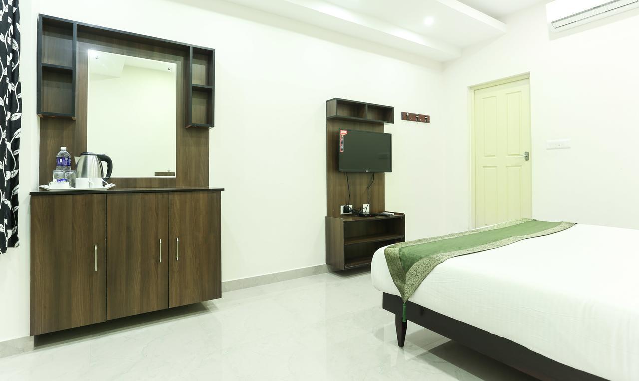 Cmk Habitat Centre Hotell Kochi Exteriör bild